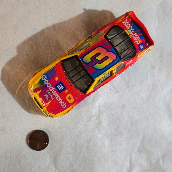 Hasbro 2000 Monte Carlo Dale Earnhardt senior # 3 car - Picture 3 of 3